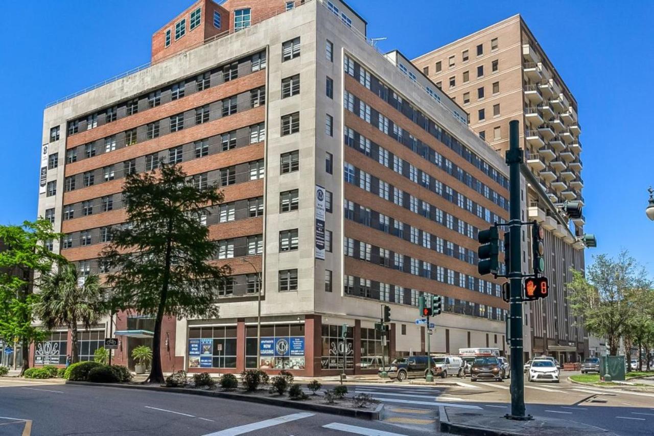 Luxury 2-Bedroom Condo Steps Away From The French Quarter 뉴올리언스 외부 사진
