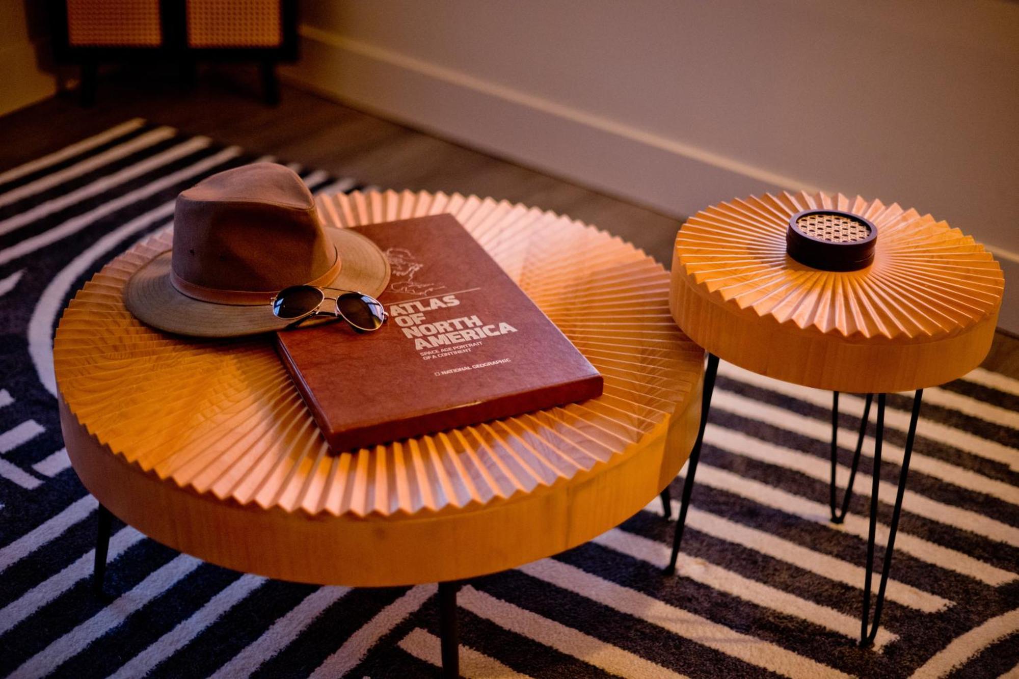 Luxury 2-Bedroom Condo Steps Away From The French Quarter 뉴올리언스 외부 사진