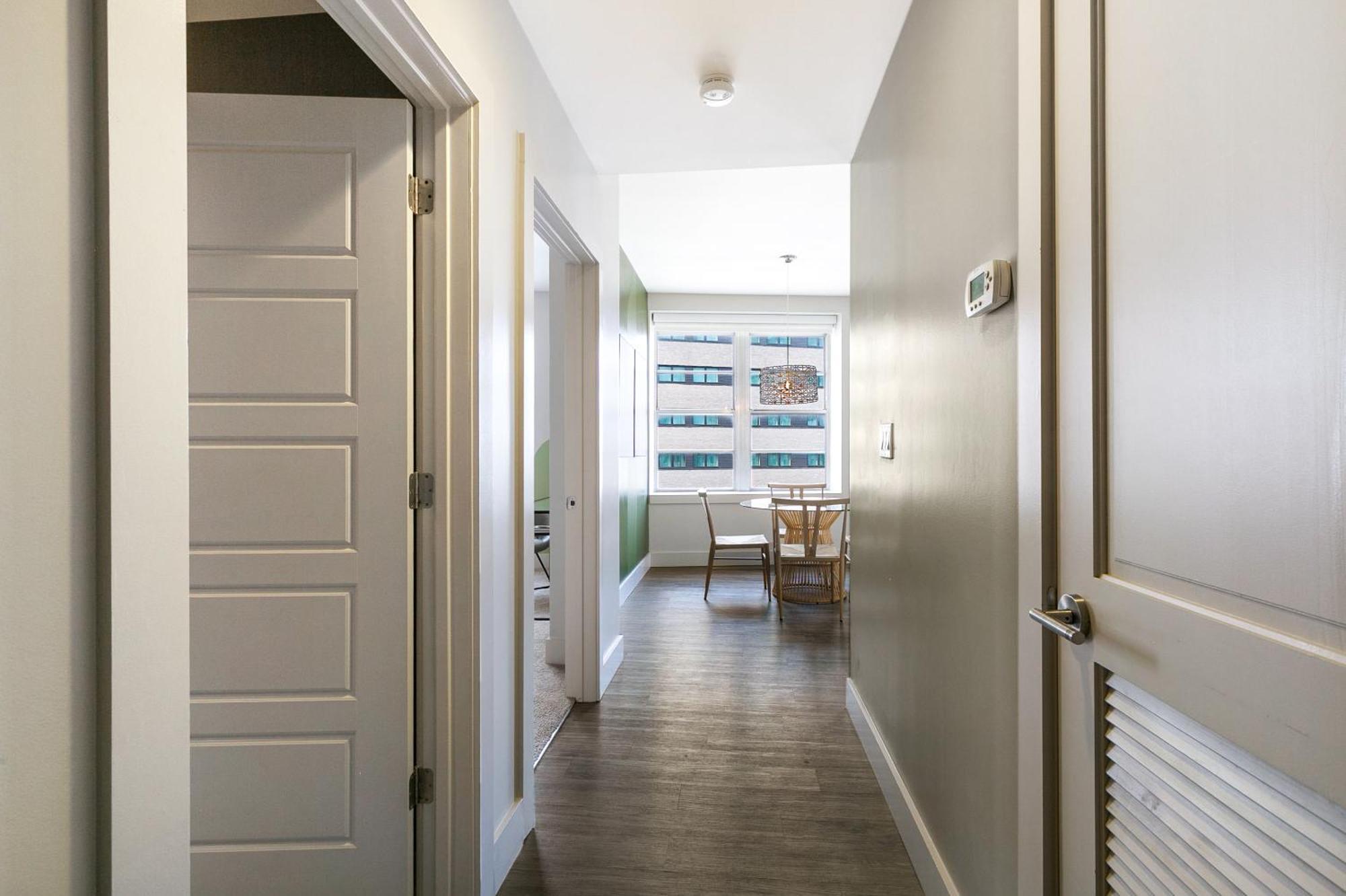 Luxury 2-Bedroom Condo Steps Away From The French Quarter 뉴올리언스 외부 사진