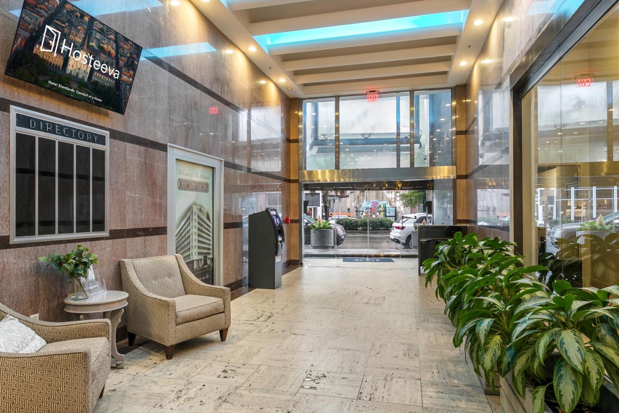 Luxury 2-Bedroom Condo Steps Away From The French Quarter 뉴올리언스 외부 사진